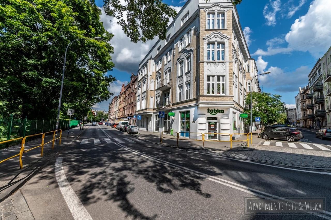 Apartamenty Yeti & Wilka W Centrum Chorzowa: Wilk Eksteriør billede